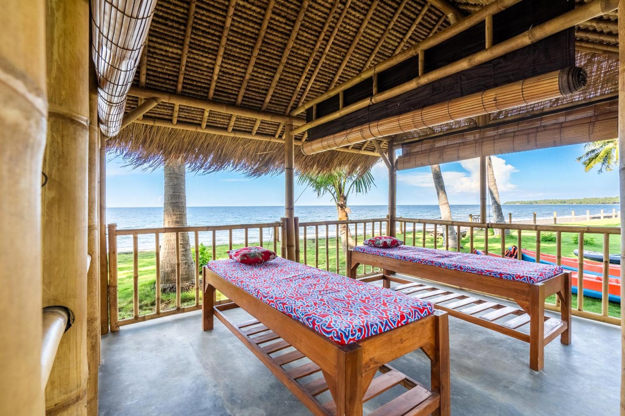 Senang Resort Tianyar Eksteriør bilde