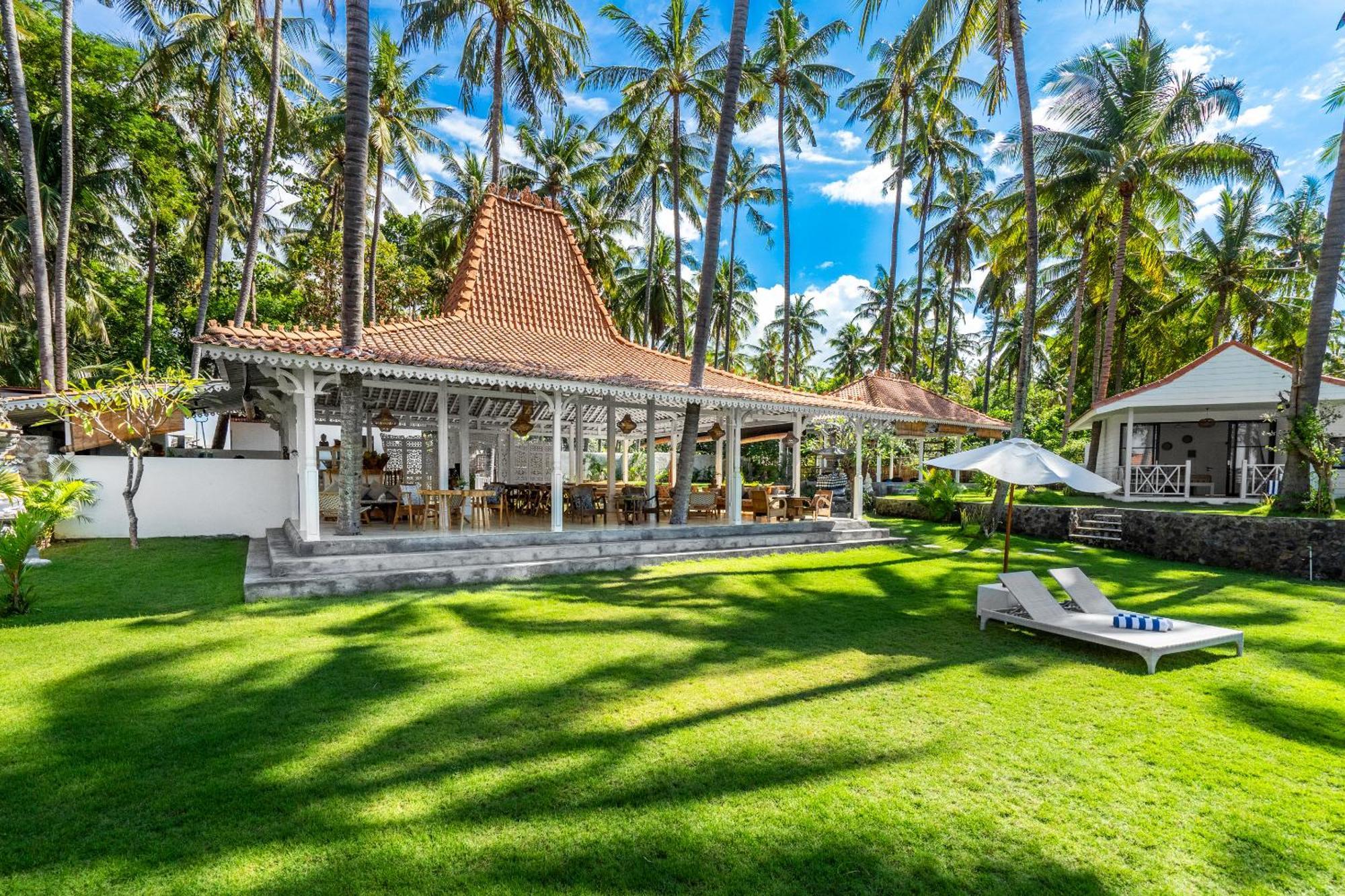 Senang Resort Tianyar Eksteriør bilde